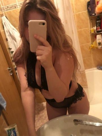 Шарлотта Изысканная Блондинка фото 3