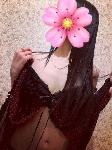 Рания Потрясающая Брюнетка фото 5