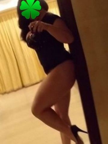 Элеонора Спортивная Фигура