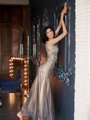 Алиса Молодость