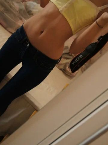 Анастасия Игривая Кошечка